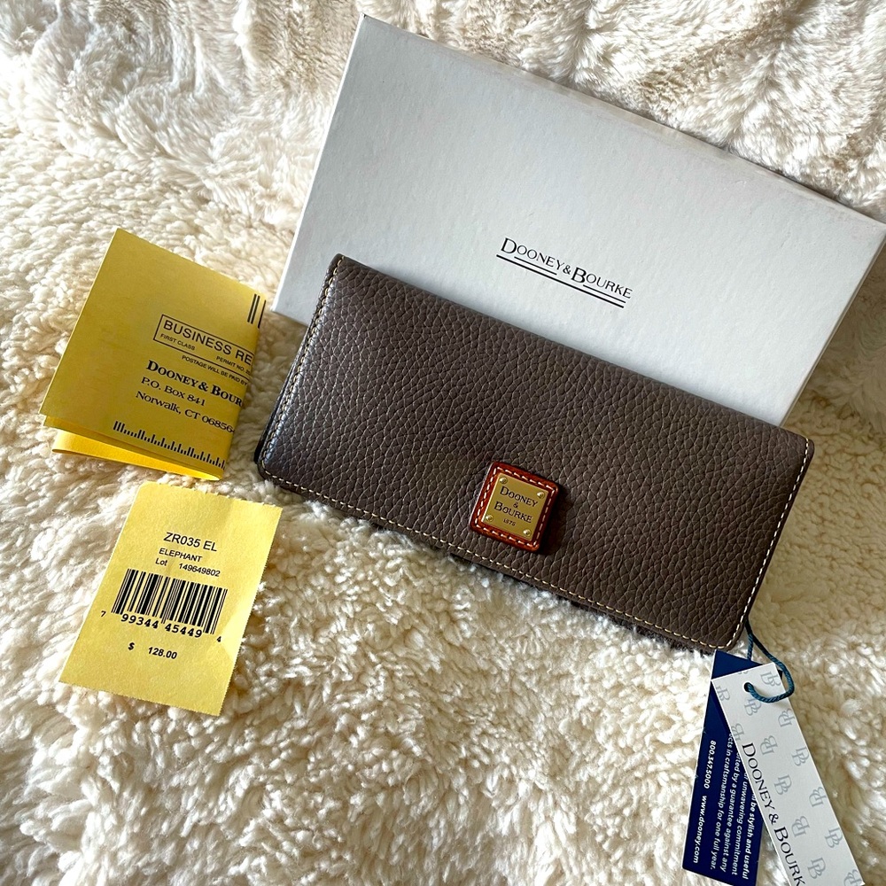 Dooney & Bourke- genuine leather wallet- BRAND NEW